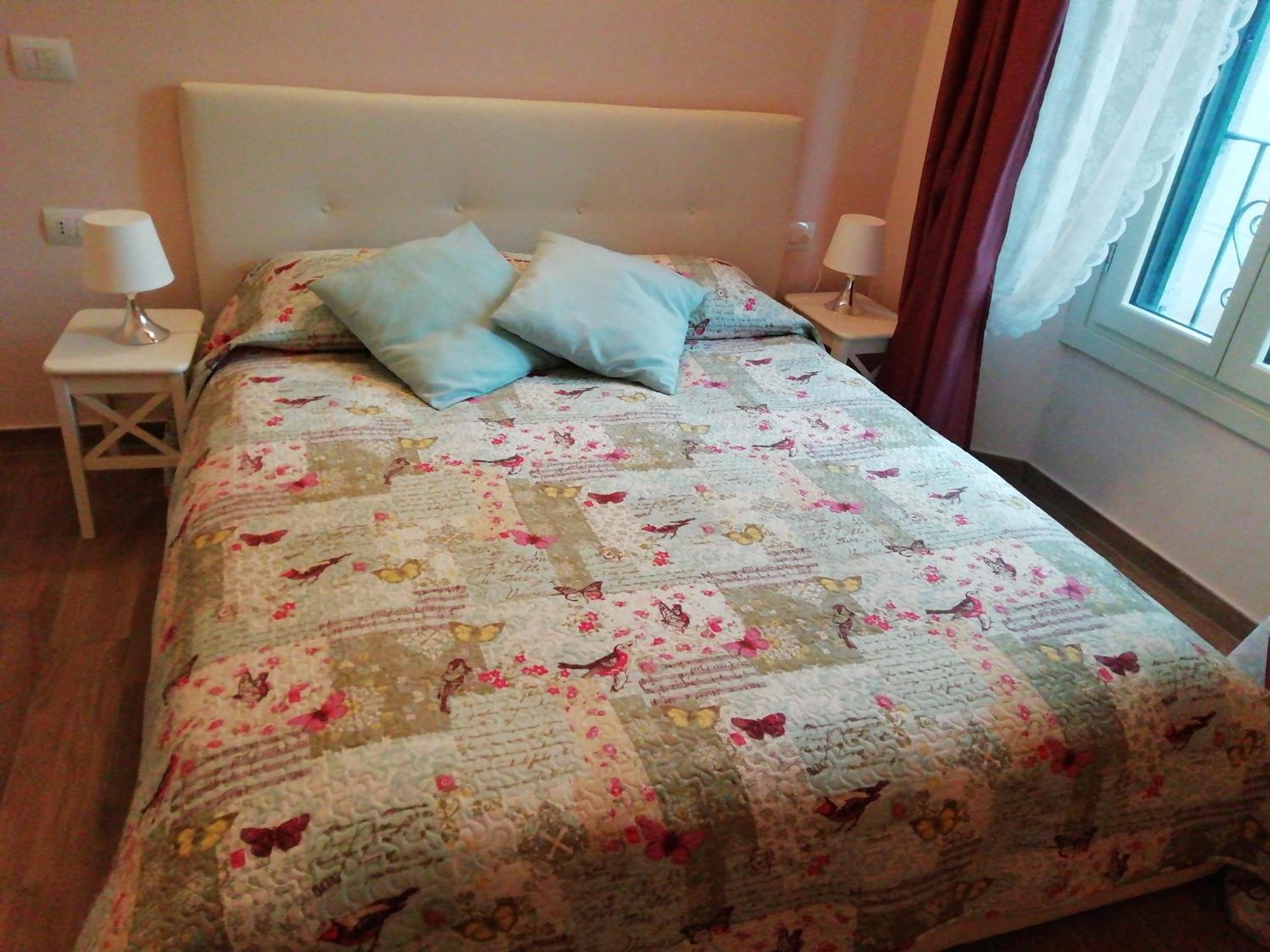 El Doorado Hotel Dorio Bilik gambar